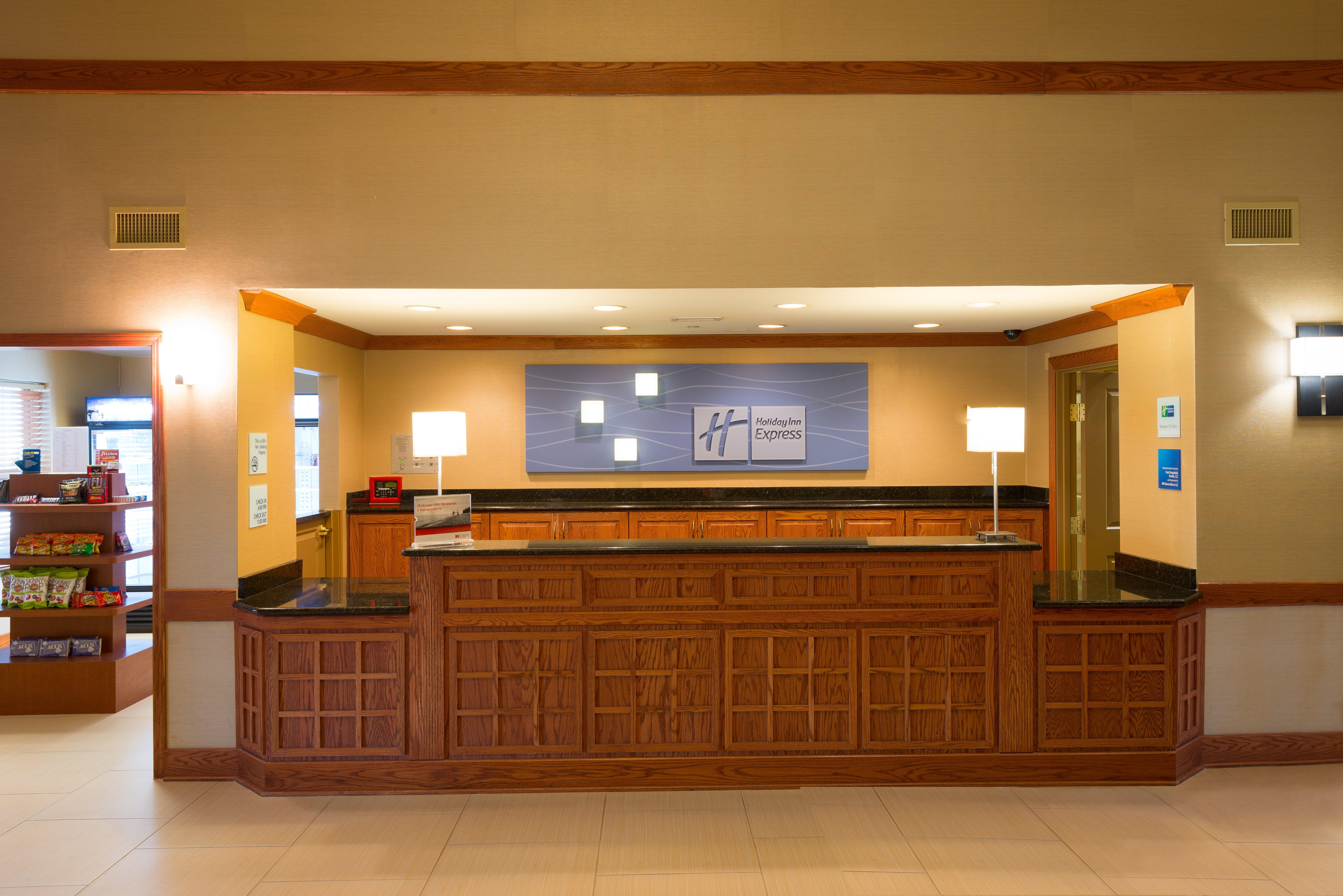 Holiday Inn Express Hotel & Suites Chicago West Roselle By Ihg Exterior foto